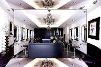 Blondes hairdressers 320456 Image 3