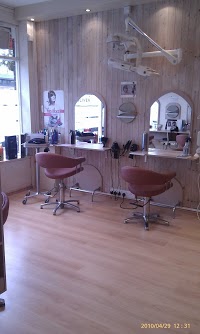 Malcolm Oliver Hair Design Heswall Wirral 294977 Image 7