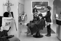Capones Barbers 303885 Image 0