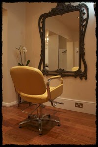 Four Mirrors hair(YUKO Straightening specialist 305234 Image 0