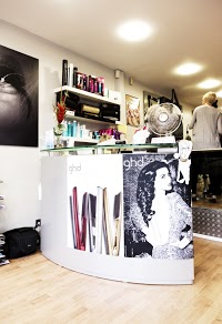 Go Bananas Hair Company in Birmingham B28 8AE Go Bananas Hair Company in Birmingham B28 8AE