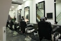 Modern hairdressing for men 320923 Image 1