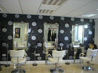 Rubys Hairdressers 316098 Image 5
