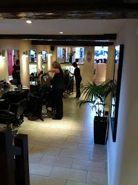 Tom Sexton Hair Stylists and Nail Spa 320650 Image 1