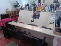 Toppers Hair and Beauty Salon 308581 Image 2