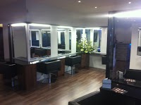 Viviennes Hairdressing Ltd 301804 Image 7